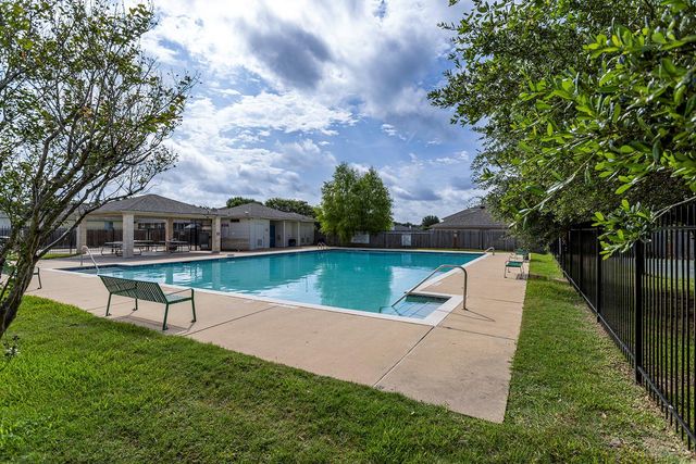 15104 Meredith Lane, College Station, TX 77845