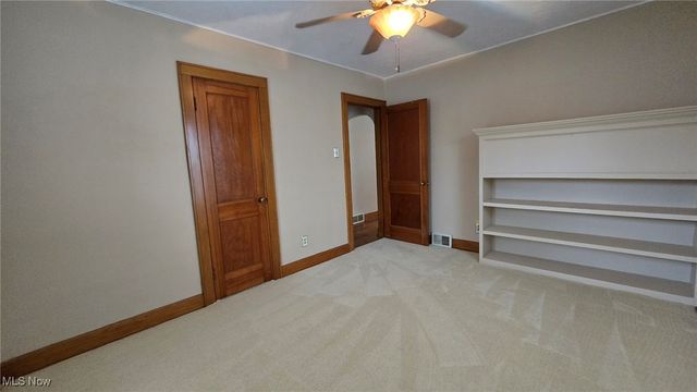 2325 Broad Street, Parkersburg, WV 26101