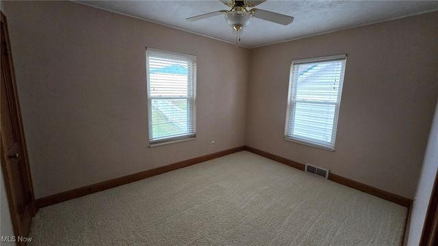 2325 Broad Street, Parkersburg, WV 26101