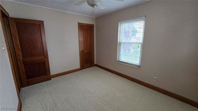 2325 Broad Street, Parkersburg, WV 26101