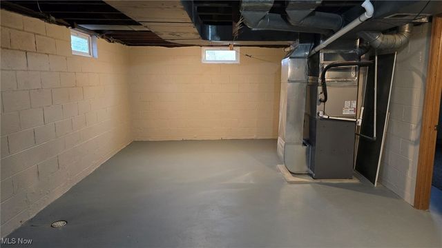 2325 Broad Street, Parkersburg, WV 26101