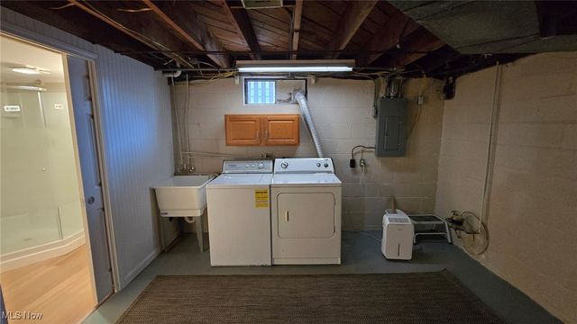 2325 Broad Street, Parkersburg, WV 26101