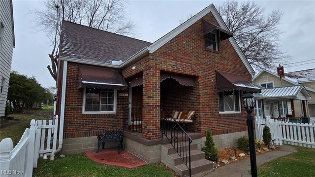 2325 Broad Street, Parkersburg, WV 26101