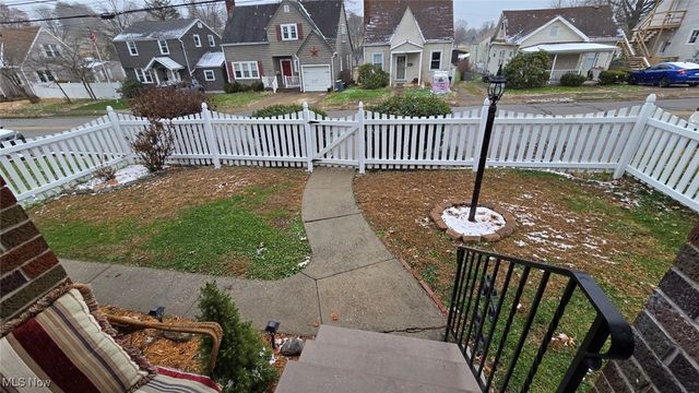 2325 Broad Street, Parkersburg, WV 26101