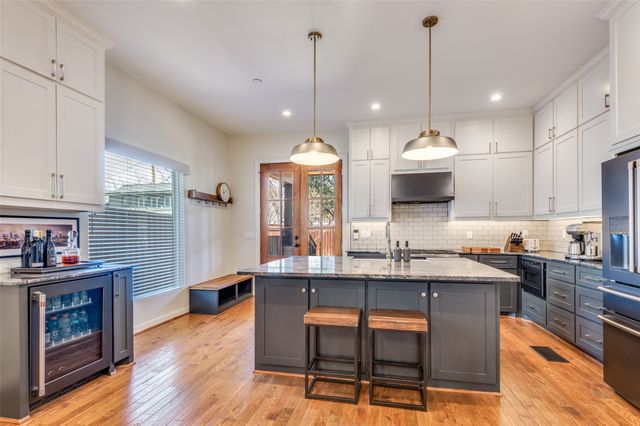 4416 N Hall Street, Dallas, TX 75219