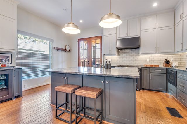 4416 N Hall Street, Dallas, TX 75219