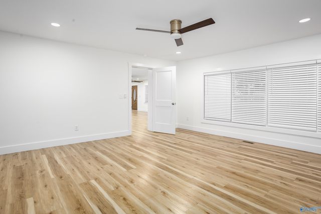 1005 Davison Avenue, Muscle Shoals, AL 35661