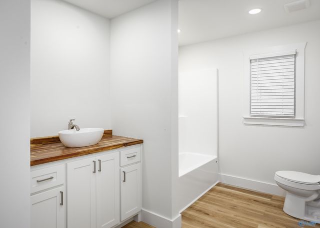 1005 Davison Avenue, Muscle Shoals, AL 35661