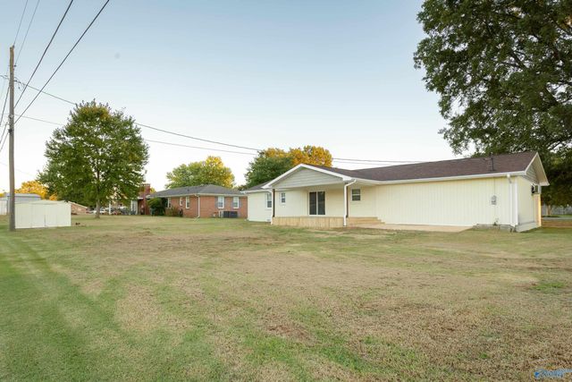 1005 Davison Avenue, Muscle Shoals, AL 35661