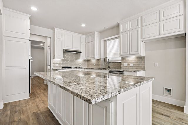 5245 Great Hollow Trail, Fort Worth, TX 76179