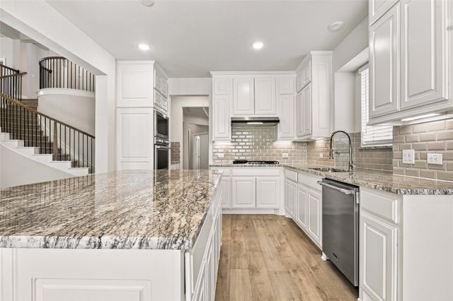 5245 Great Hollow Trail, Fort Worth, TX 76179