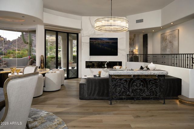 10040 E HAPPY VALLEY Road 598, Scottsdale, AZ 85255