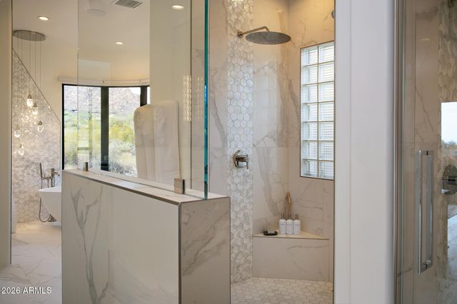 10040 E HAPPY VALLEY Road 598, Scottsdale, AZ 85255