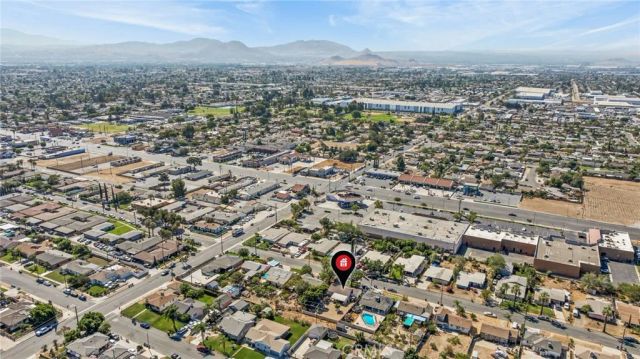 524 W Ramona, Rialto, CA 92376