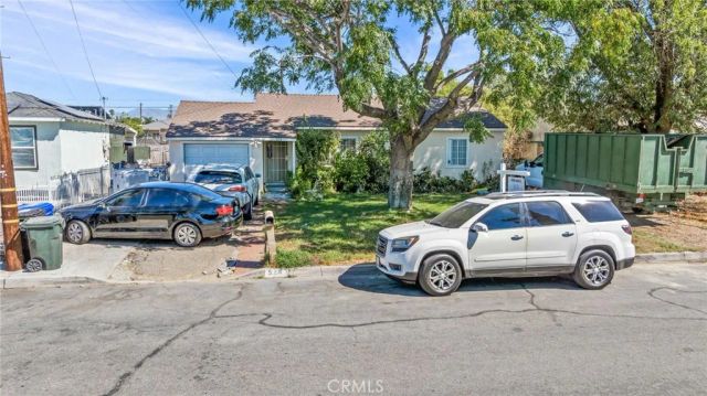 524 W Ramona, Rialto, CA 92376