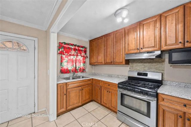 524 W Ramona, Rialto, CA 92376