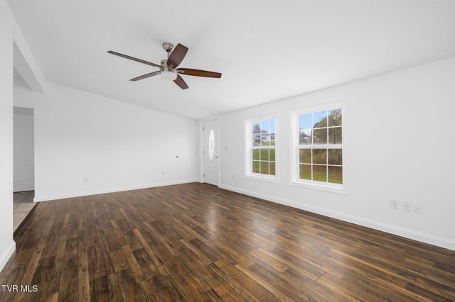 321 Rambling Road, Jonesborough, TN 37659