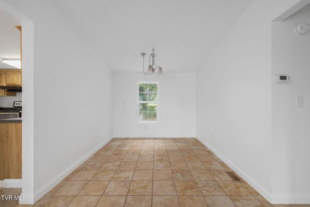 321 Rambling Road, Jonesborough, TN 37659