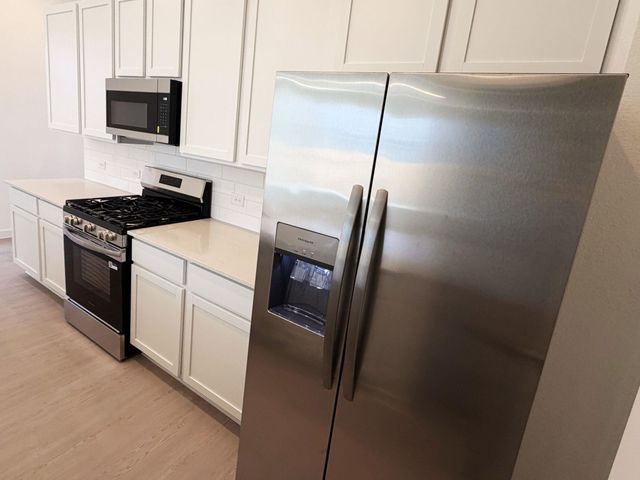 2218 Via Vicky Road, Houston, TX 77051