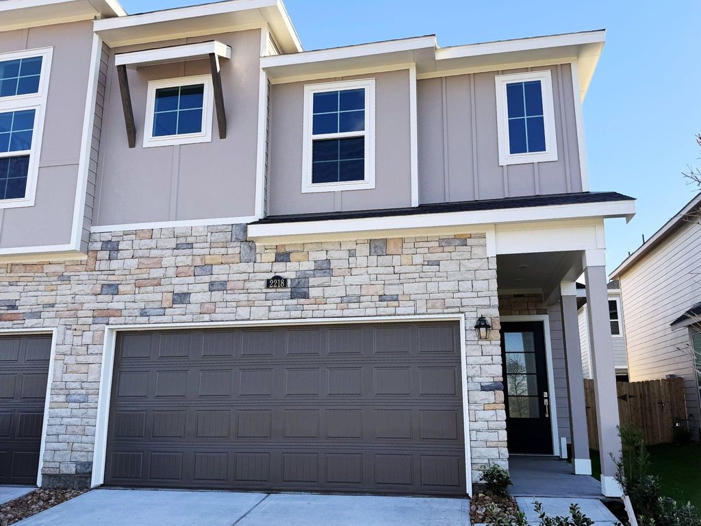 2218 Via Vicky Road, Houston, TX 77051