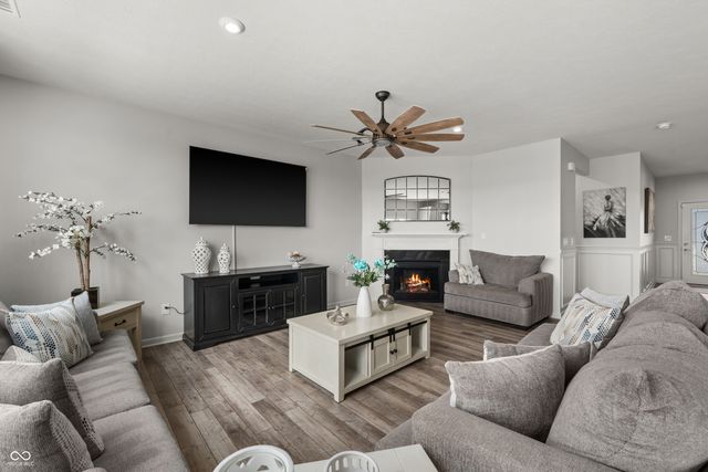 15430 Kingsway Street, Westfield, IN 46074