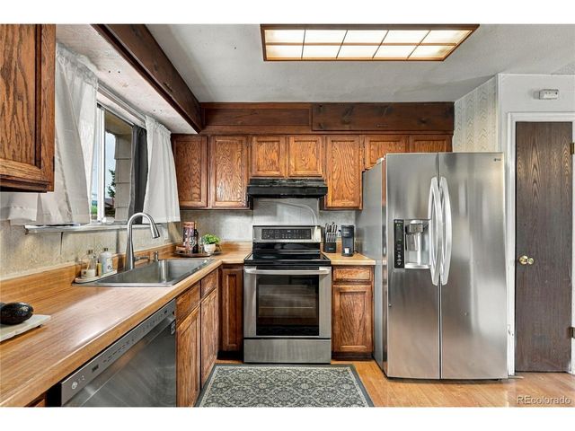 2127 S Joplin Way, Aurora, CO 80013