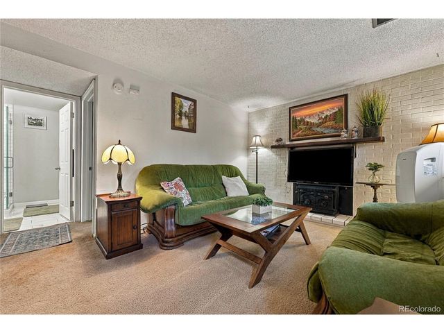 2127 S Joplin Way, Aurora, CO 80013