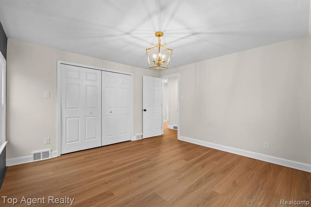 14550 Penrod Street, Detroit, MI 48223