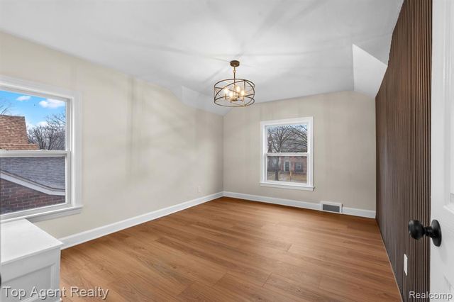 14550 Penrod Street, Detroit, MI 48223