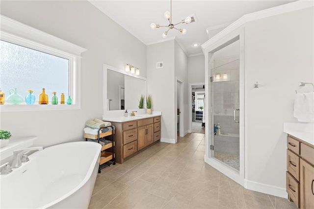 20614 W 109th Terrace, Olathe, KS 66061