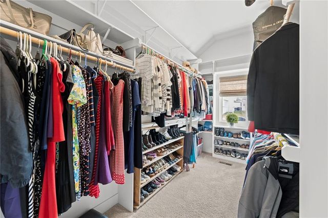 20614 W 109th Terrace, Olathe, KS 66061