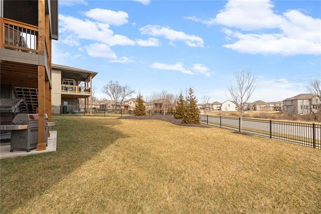 20614 W 109th Terrace, Olathe, KS 66061