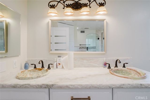 21210 Tulsa, Chatsworth, CA 91311