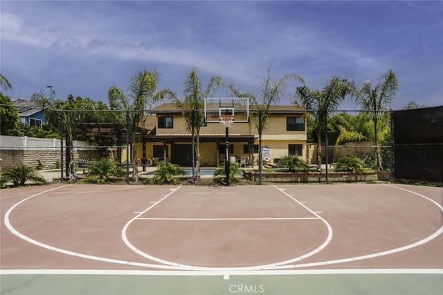 21210 Tulsa, Chatsworth, CA 91311