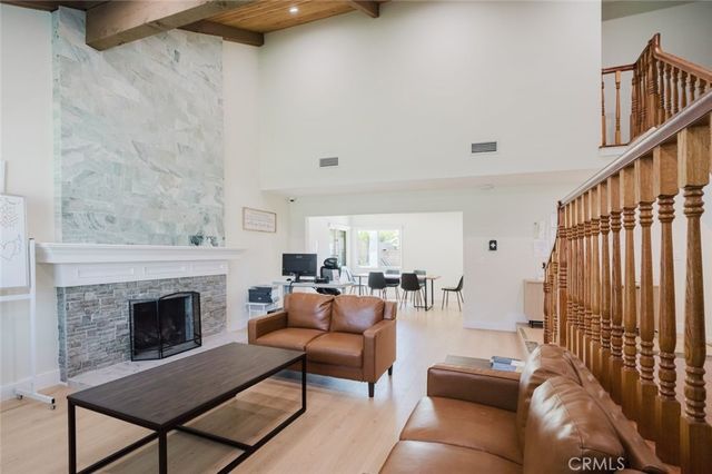 21210 Tulsa, Chatsworth, CA 91311