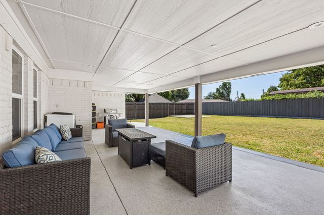 502 Cashmere Drive, Garland, TX 75041