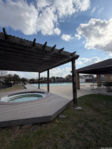 8531 Snakeweed, Converse, TX 78109