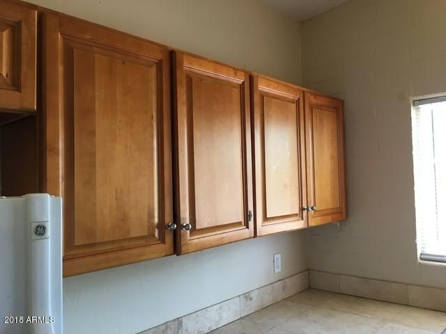 7106 N 68th Avenue 3, Glendale, AZ 85303