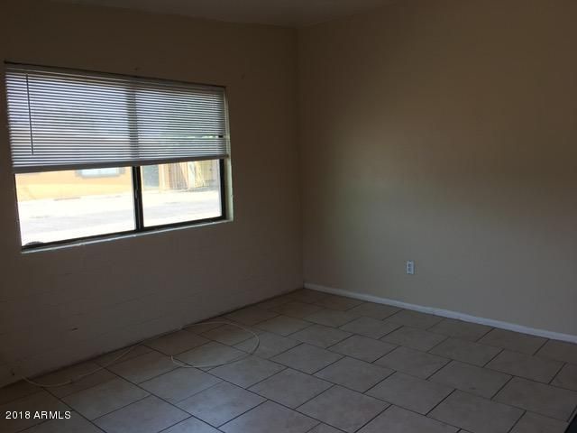 7106 N 68th Avenue 3, Glendale, AZ 85303