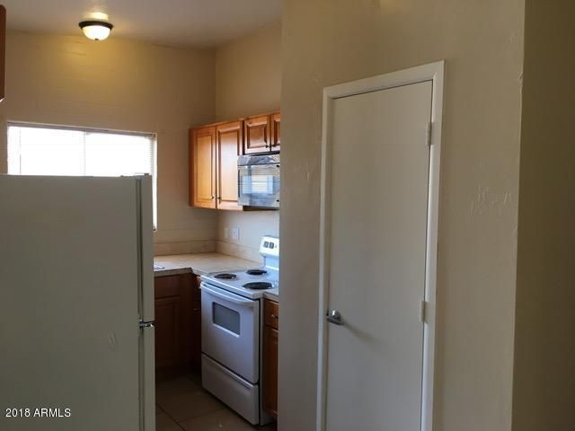 7106 N 68th Avenue 3, Glendale, AZ 85303