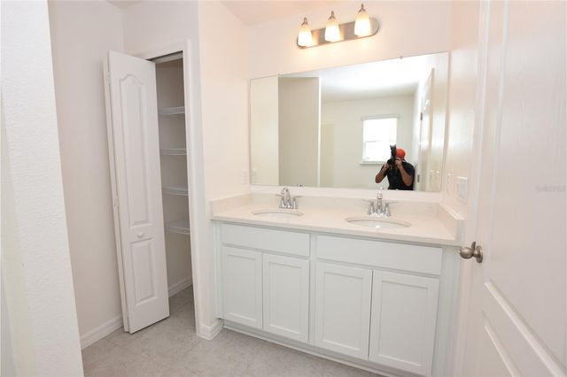 3913 ACADEMIA AVENUE, Lakeland, FL 33803