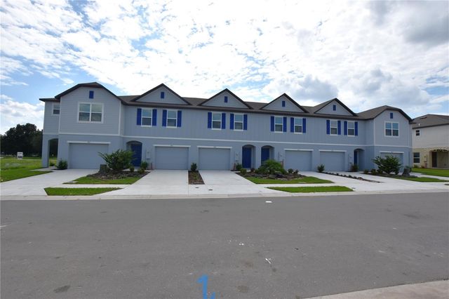 3913 ACADEMIA AVENUE, Lakeland, FL 33803