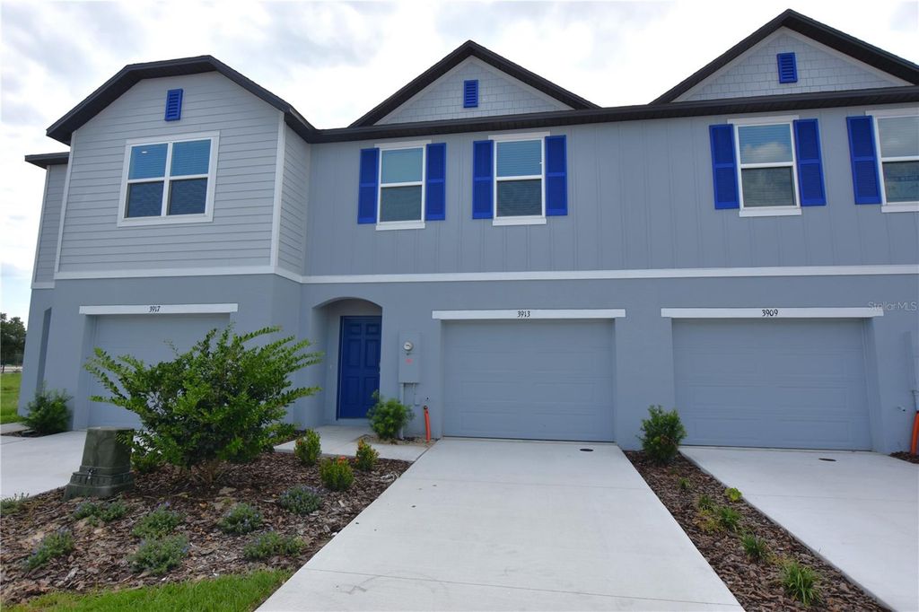 3913 ACADEMIA AVENUE, Lakeland, FL 33803