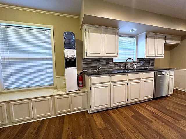 314 Hidden Valley Trail, Sherman, TX 75092