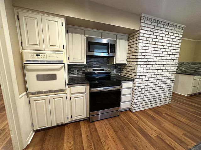 314 Hidden Valley Trail, Sherman, TX 75092