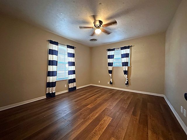 314 Hidden Valley Trail, Sherman, TX 75092