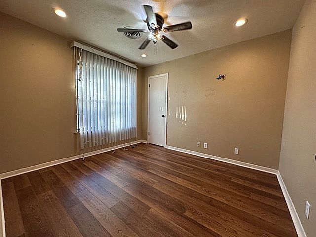 314 Hidden Valley Trail, Sherman, TX 75092