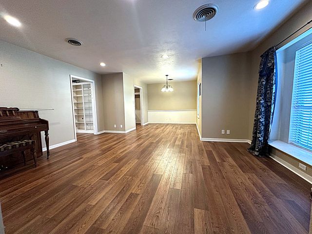 314 Hidden Valley Trail, Sherman, TX 75092