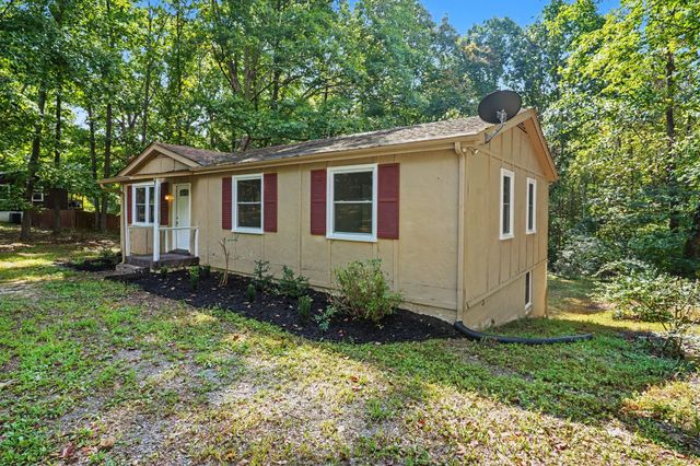 2117 Ferry Rd, Clarksville, TN 37040