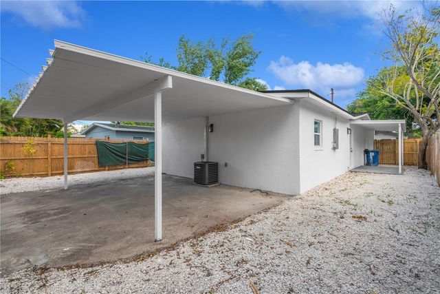 3243 6TH AVENUE S, St Petersburg, FL 33712